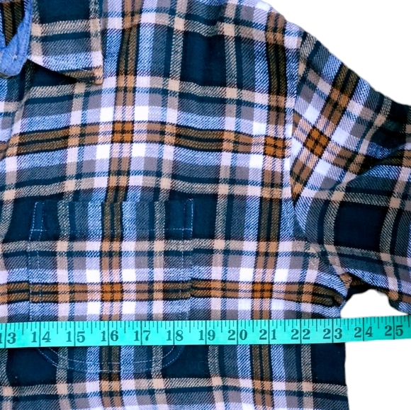 AE Cozy Cabin Cropped Flannel Cotton Plaid Button-down Shirt women's medium - Picture 12 of 13